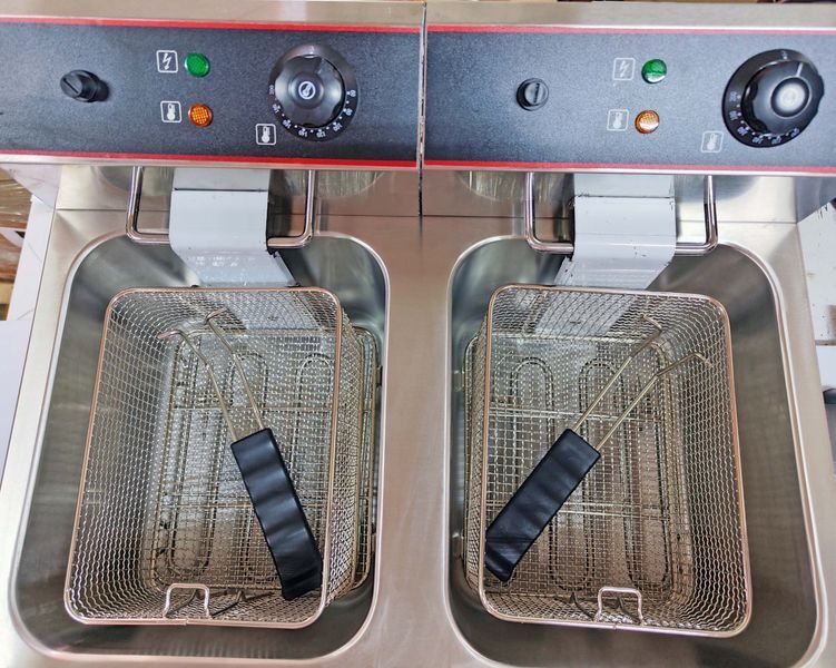 Фритюрница профессиональная на 2х12 л AIRHOT EF12+12 EF12+12 фото